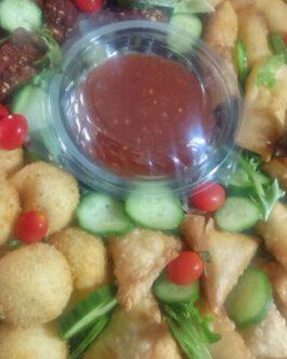 CAPE TOWN HALAAL CRUMBED CHICKEN STRIPS WITH ROSETTOBALLS PLATTER